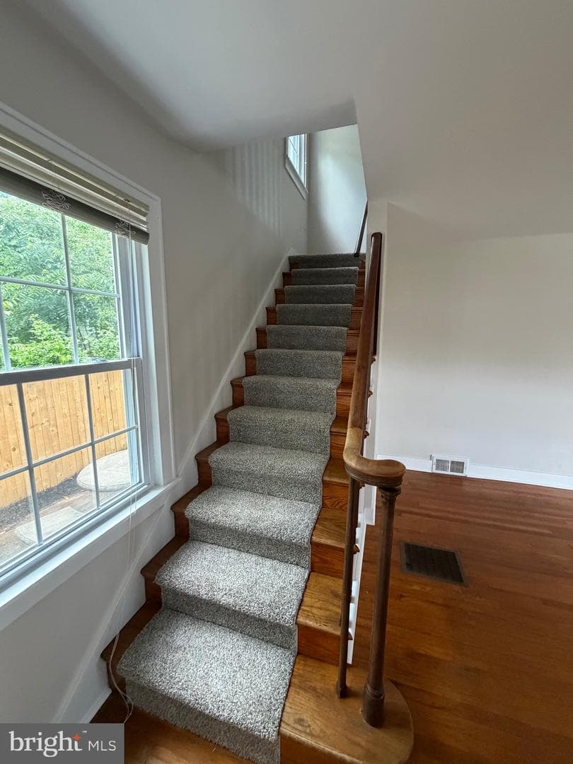 13925 Ellerslie Road photo 9