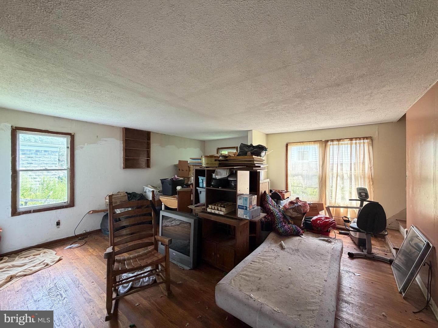 638 Lincoln Street photo 9