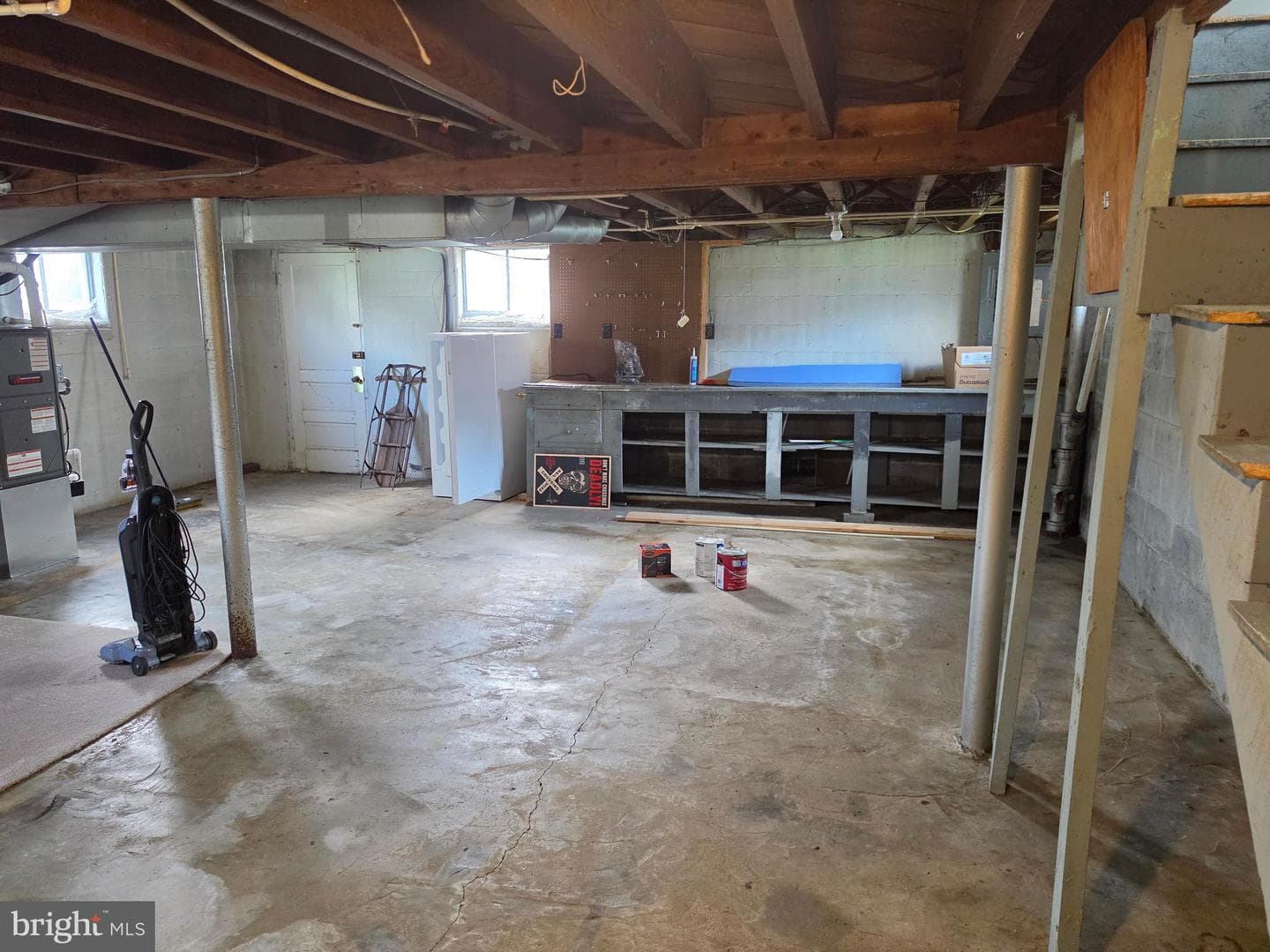 512 Forester Avenue photo 25