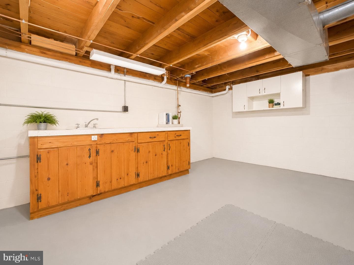 124 Riordan Road photo 29