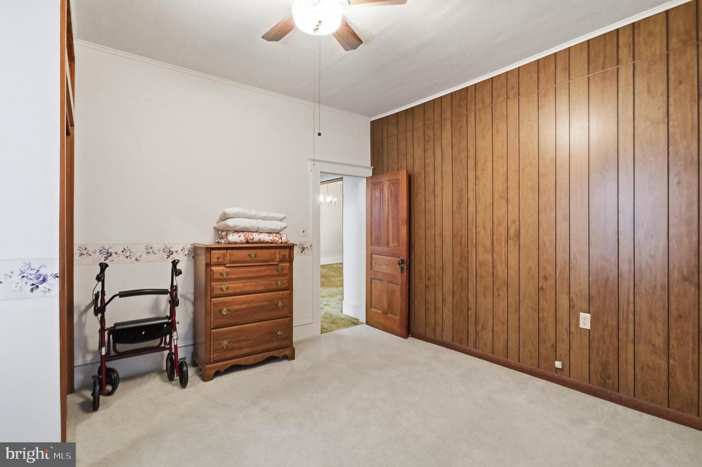 86 Oak Street photo 16