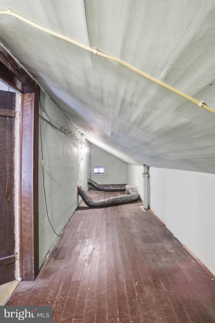 86 Oak Street photo 23