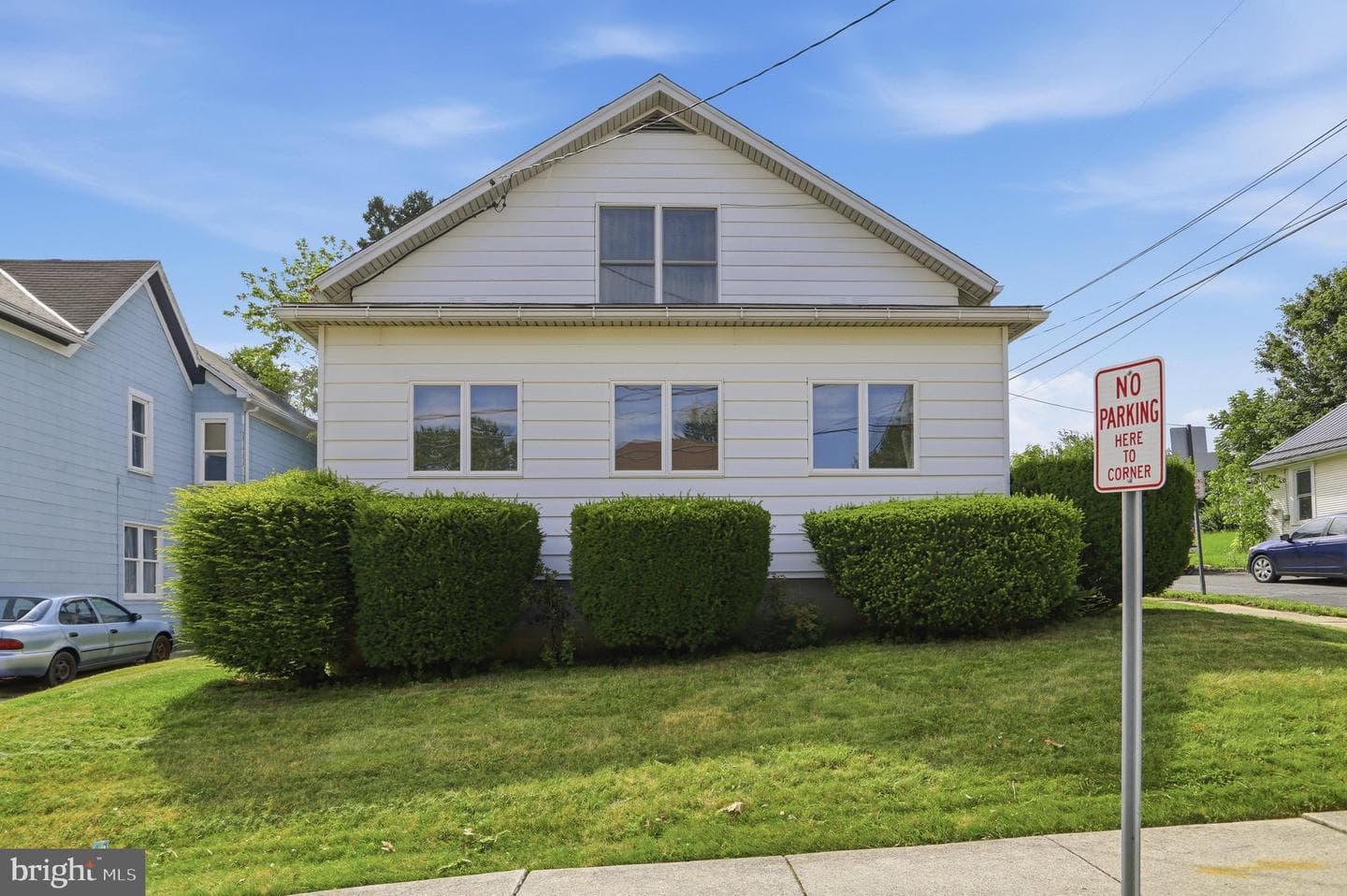 86 Oak Street photo 4