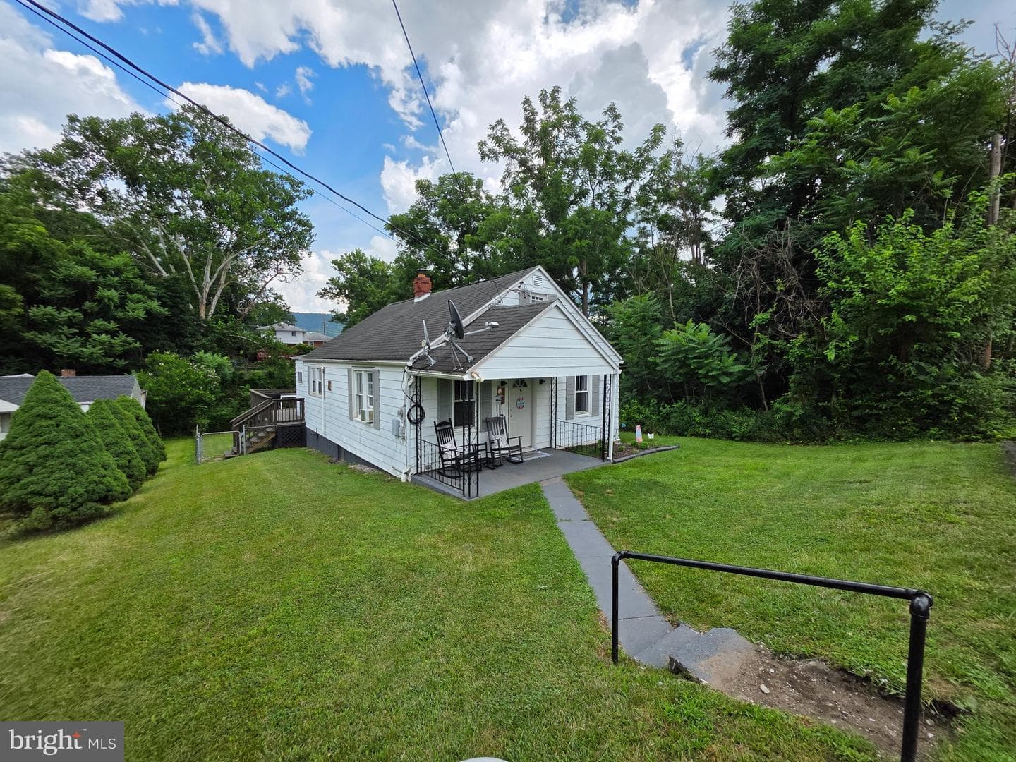 130 Mullen Street photo 3