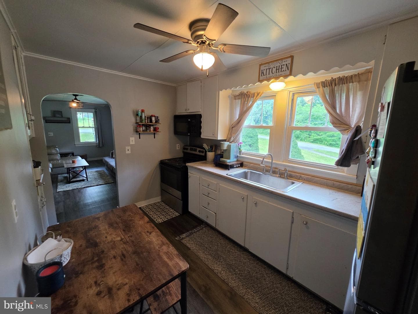 130 Mullen Street photo 9