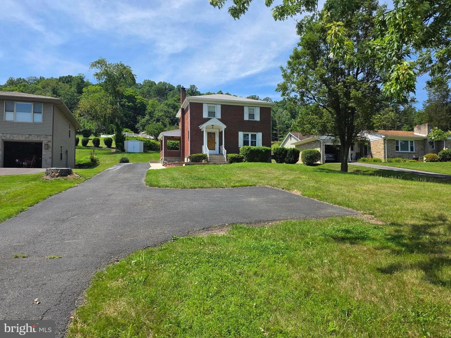 12405 Bedford Road NE photo 32
