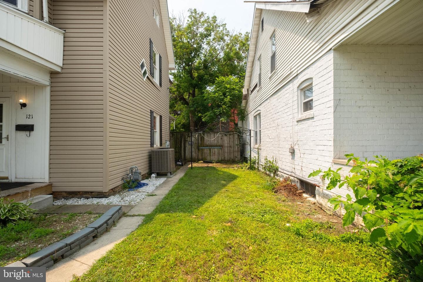 121 Humbird Street photo 5