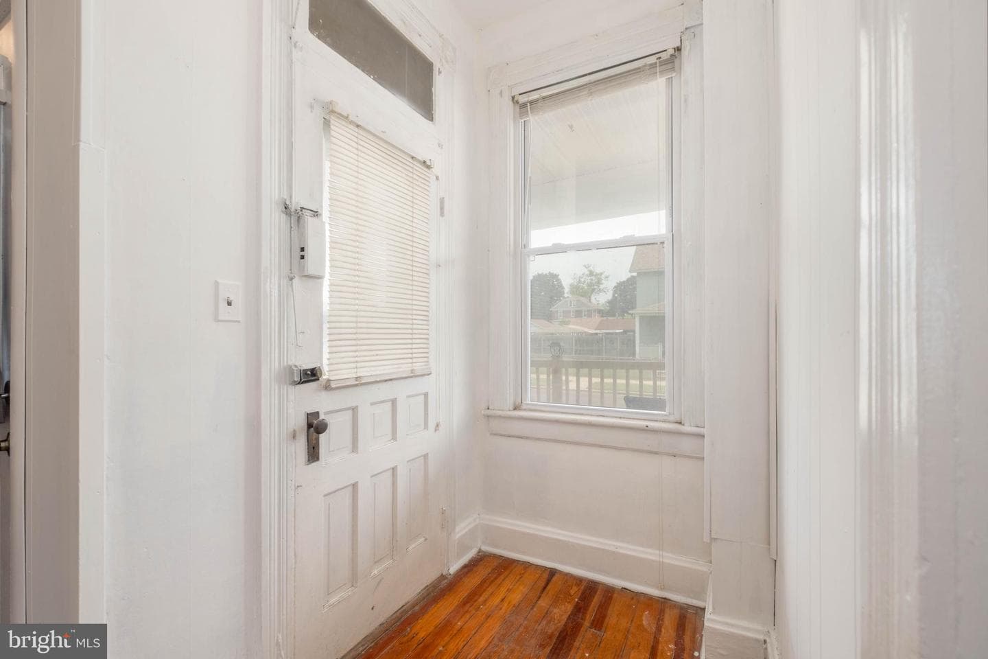 121 Humbird Street photo 9