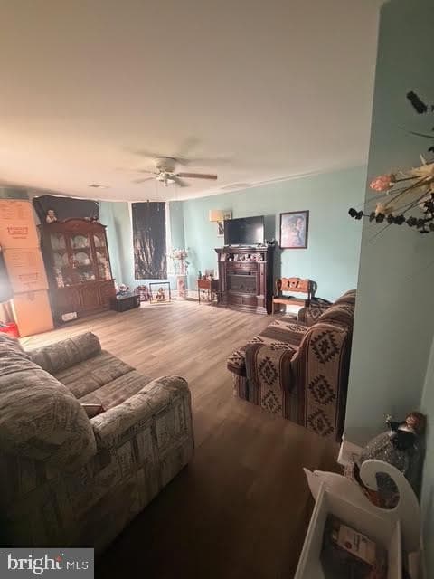 319 Grand Avenue photo 18