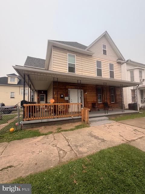 319 Grand Avenue, Cumberland