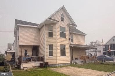 319 Grand Avenue photo 4