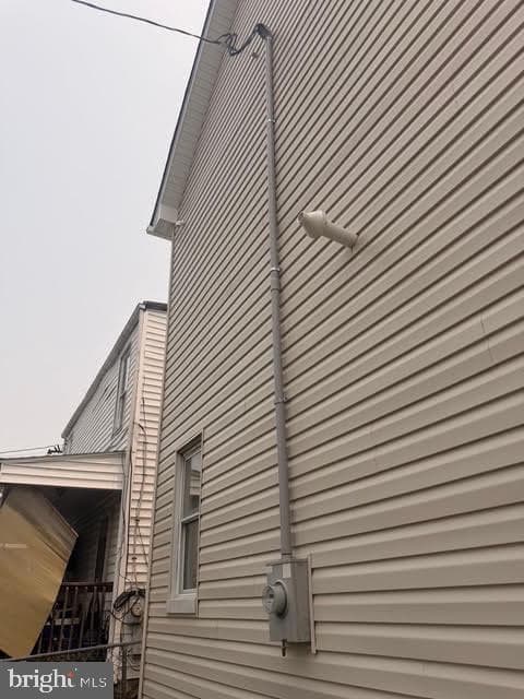 319 Grand Avenue photo 9