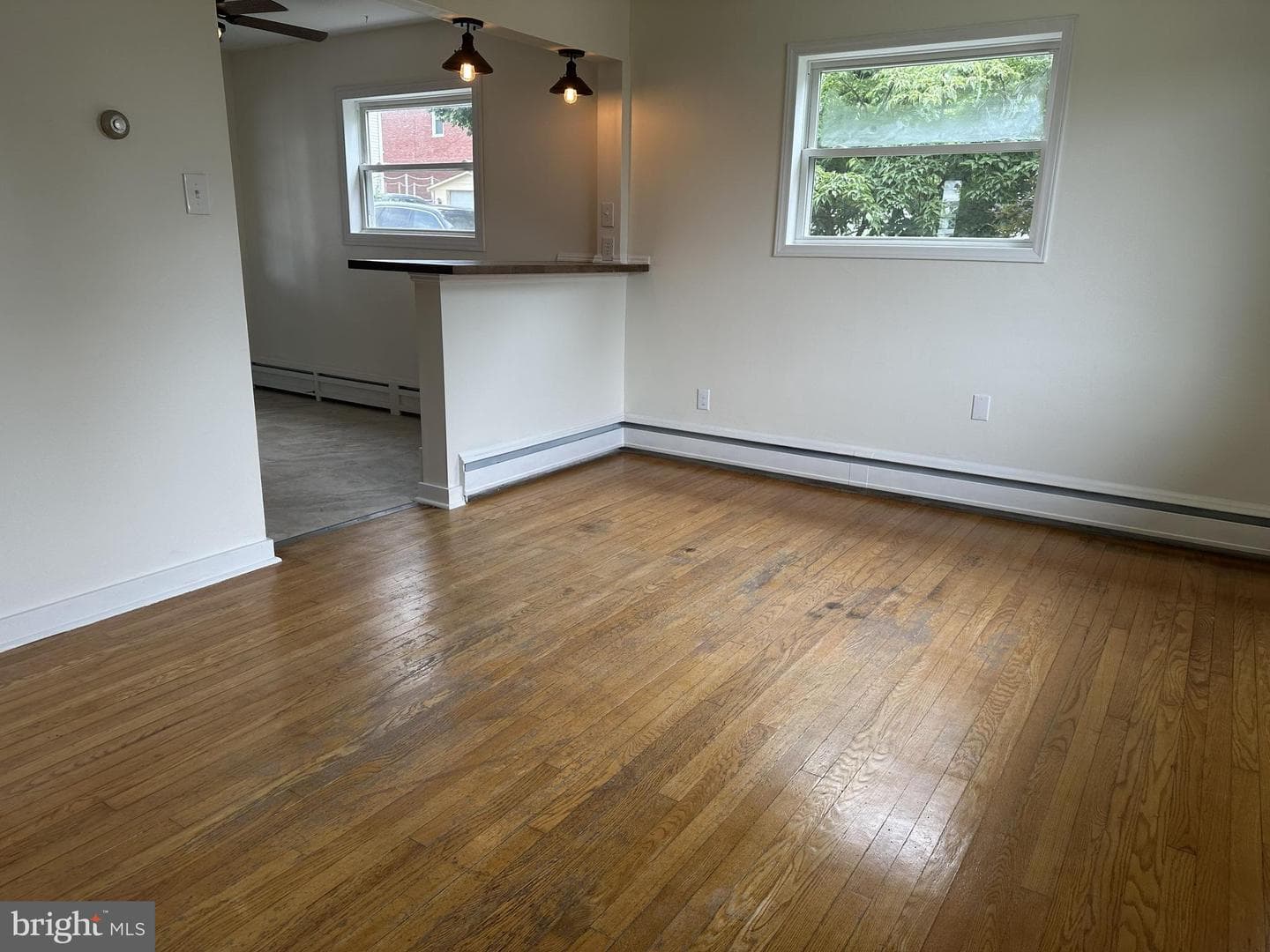 626 Elwood Street photo 10