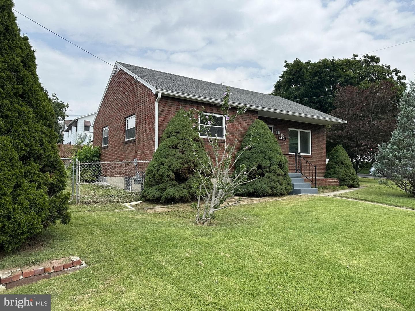 626 Elwood Street photo 39