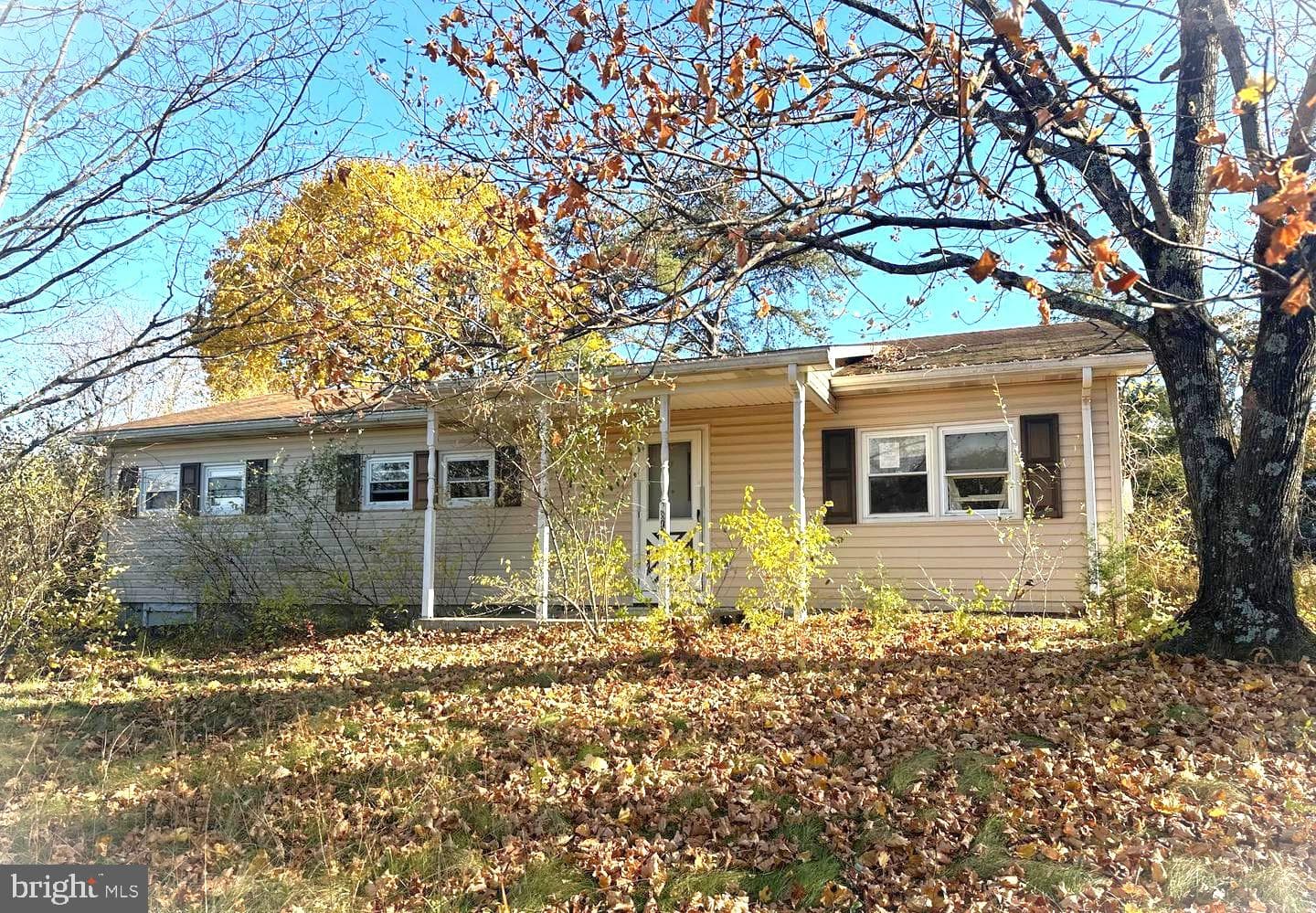 18739 E Wilson Road SE, Oldtown