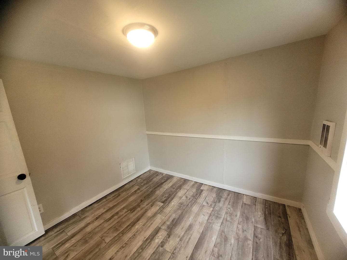 14507 Cedar Street photo 19