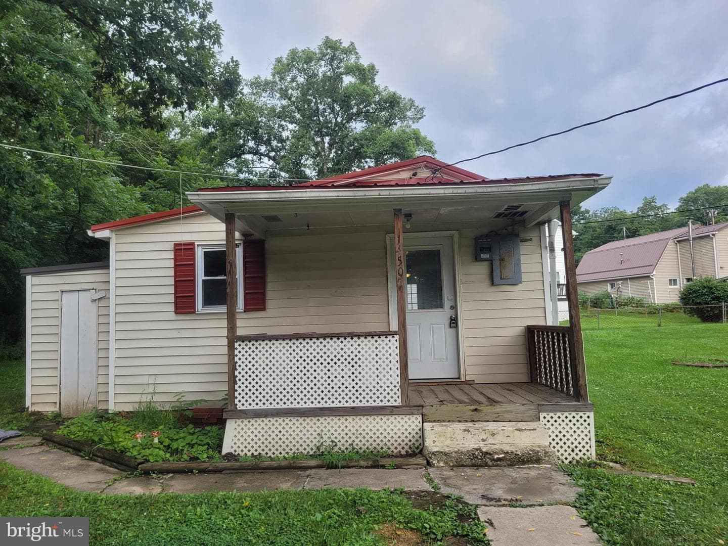 14507 Cedar Street photo 2