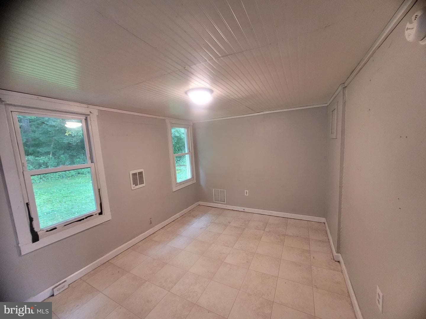14507 Cedar Street photo 20
