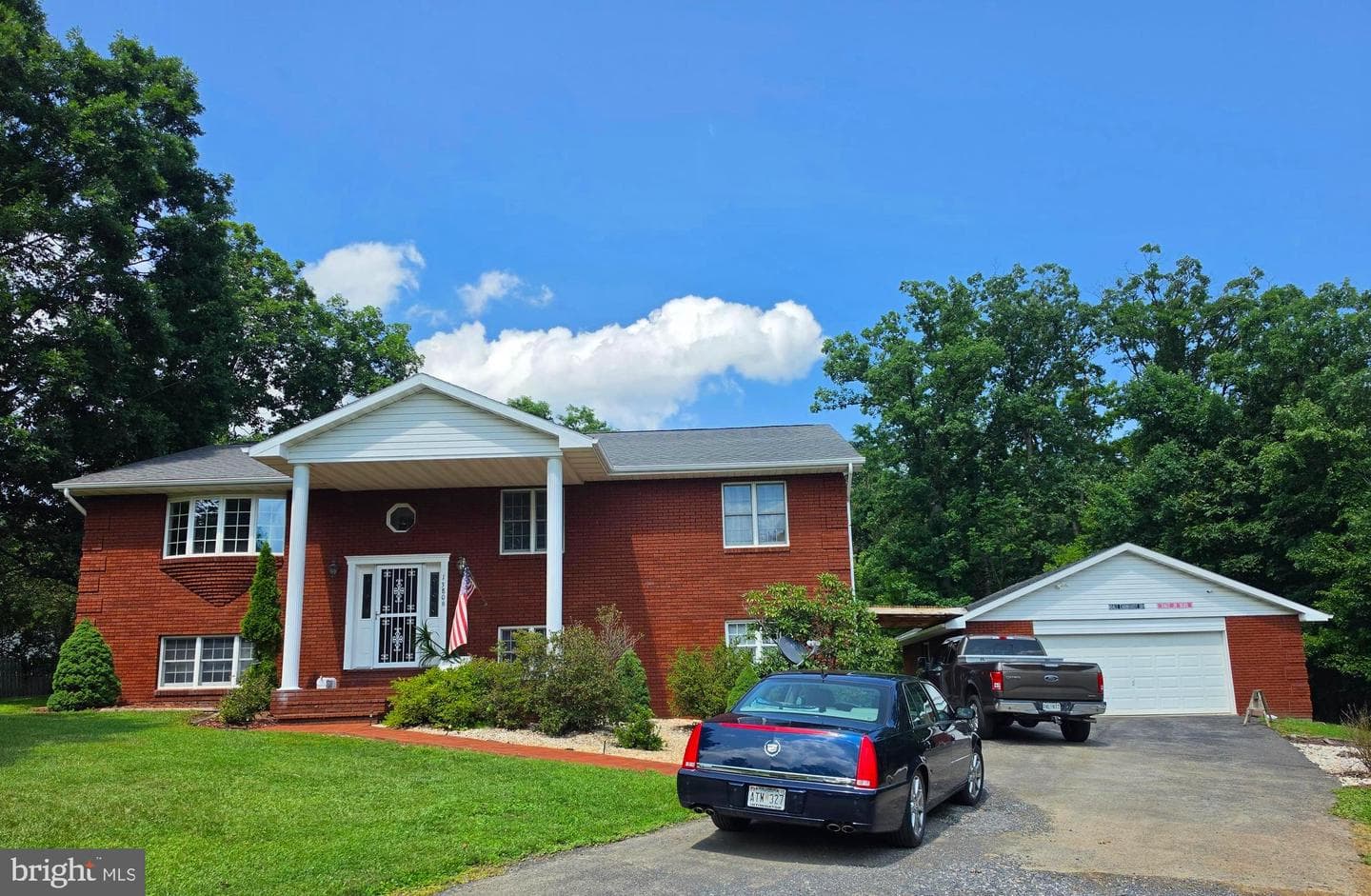 13806 Briarwood Drive SW photo 3