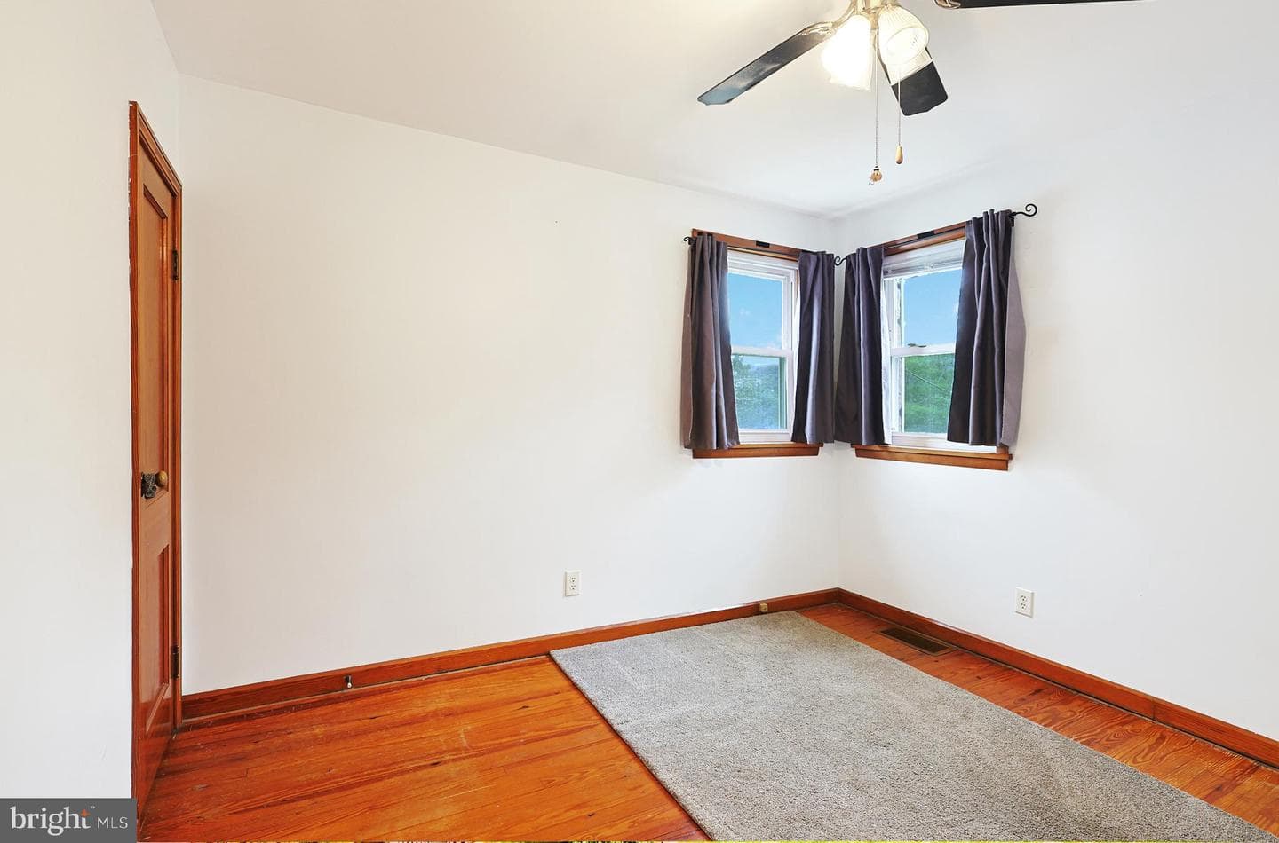 100 Braddock Road photo 10