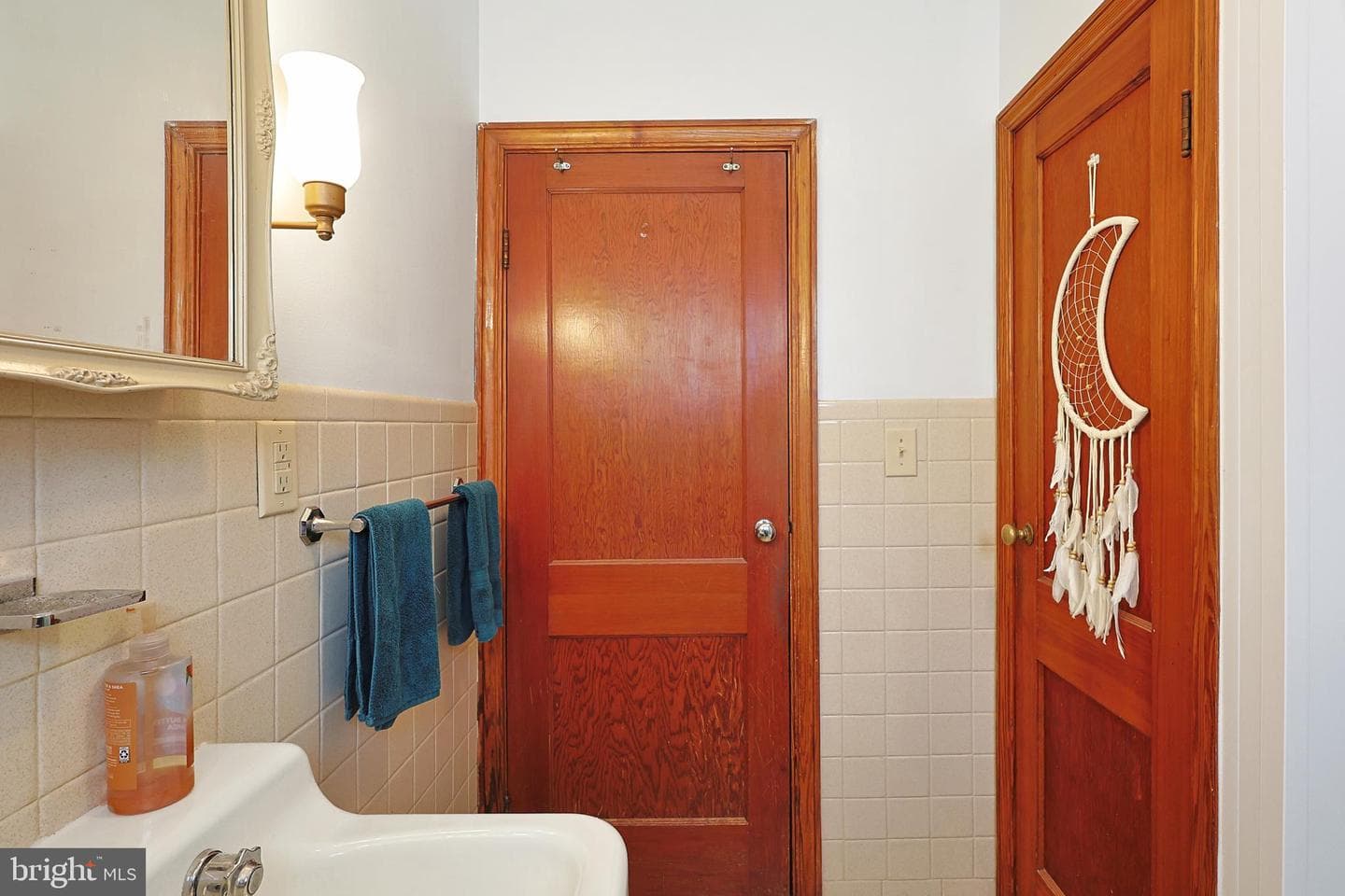 100 Braddock Road photo 14