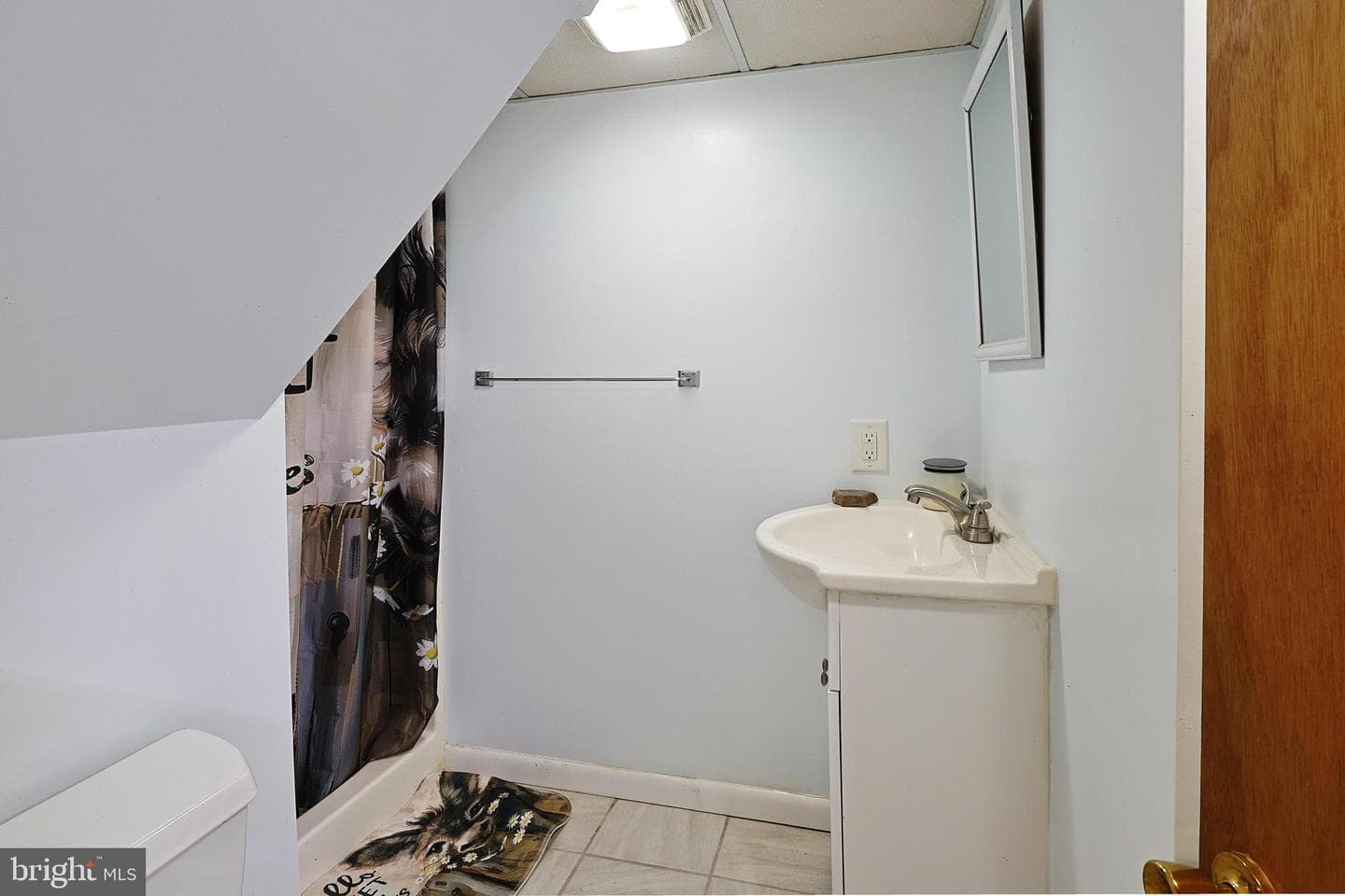 100 Braddock Road photo 19
