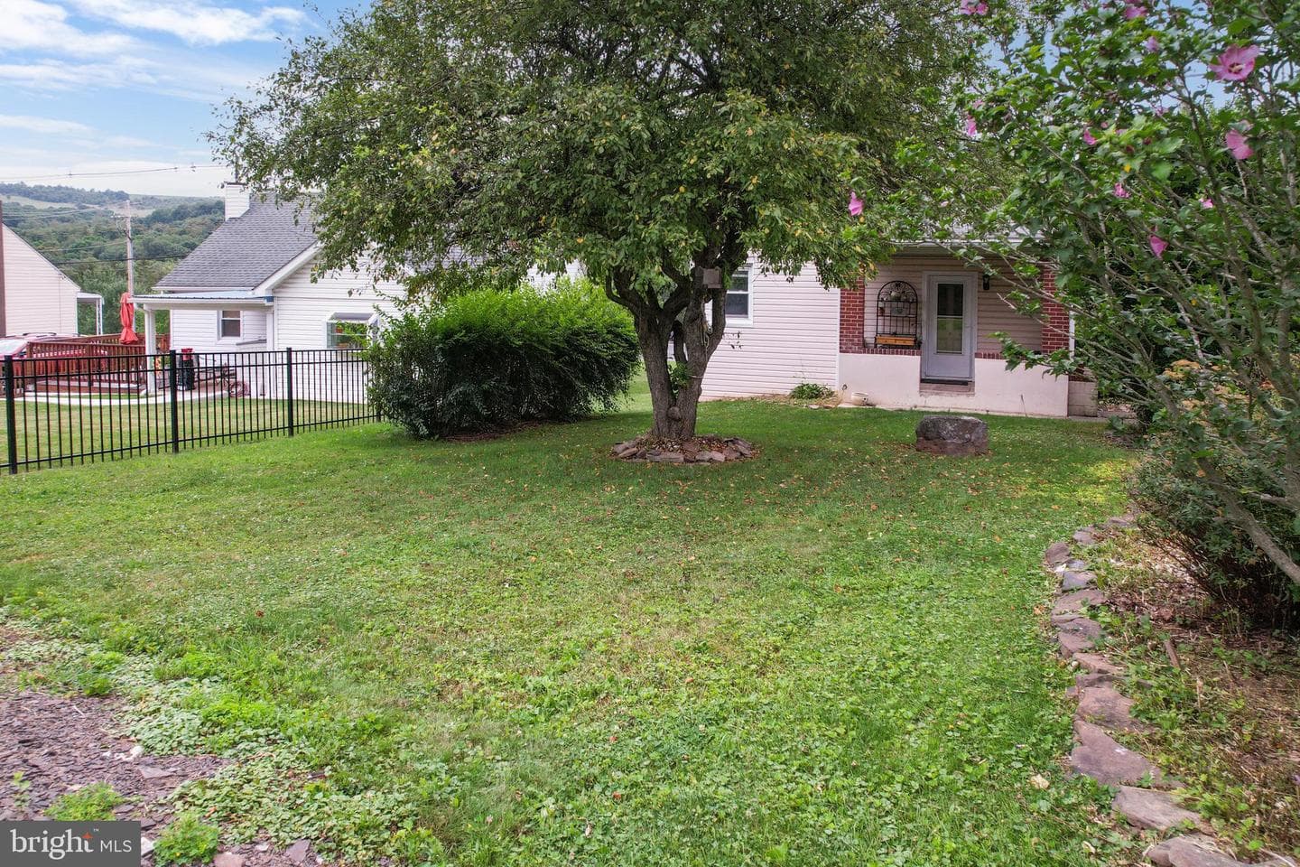 100 Braddock Road photo 25