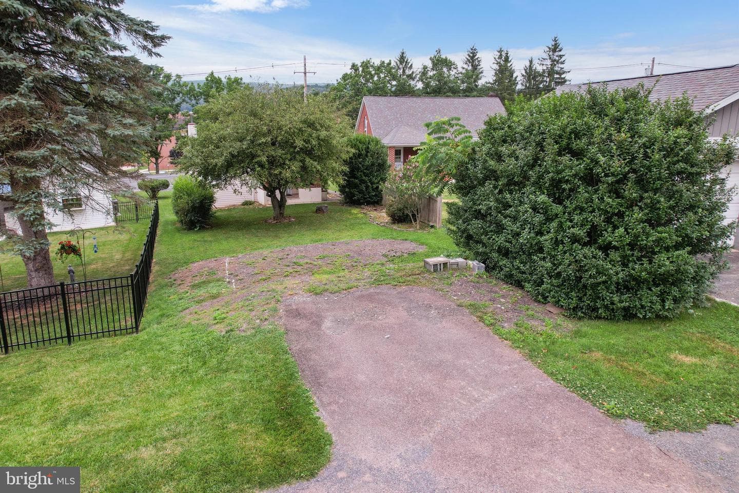 100 Braddock Road photo 27