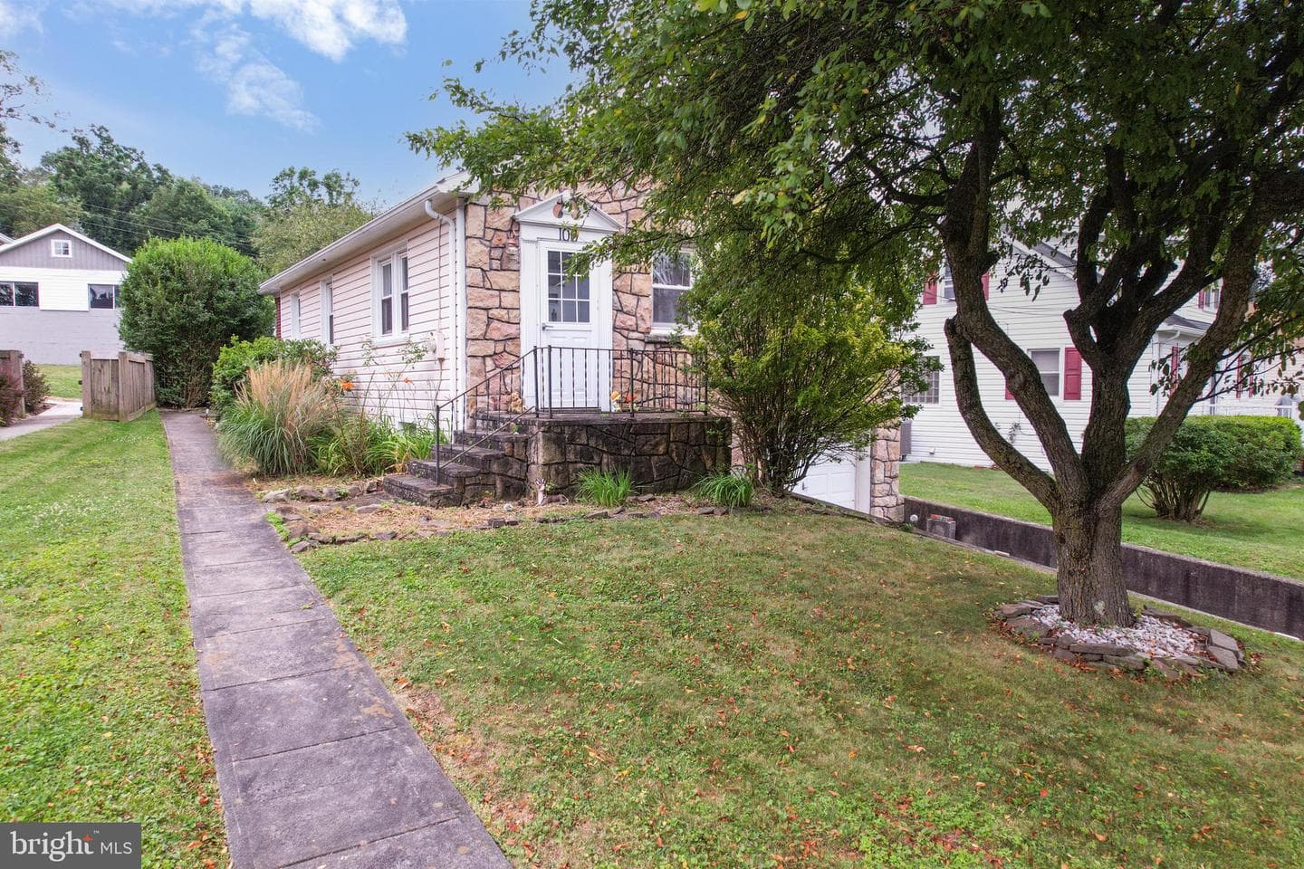 100 Braddock Road photo 30
