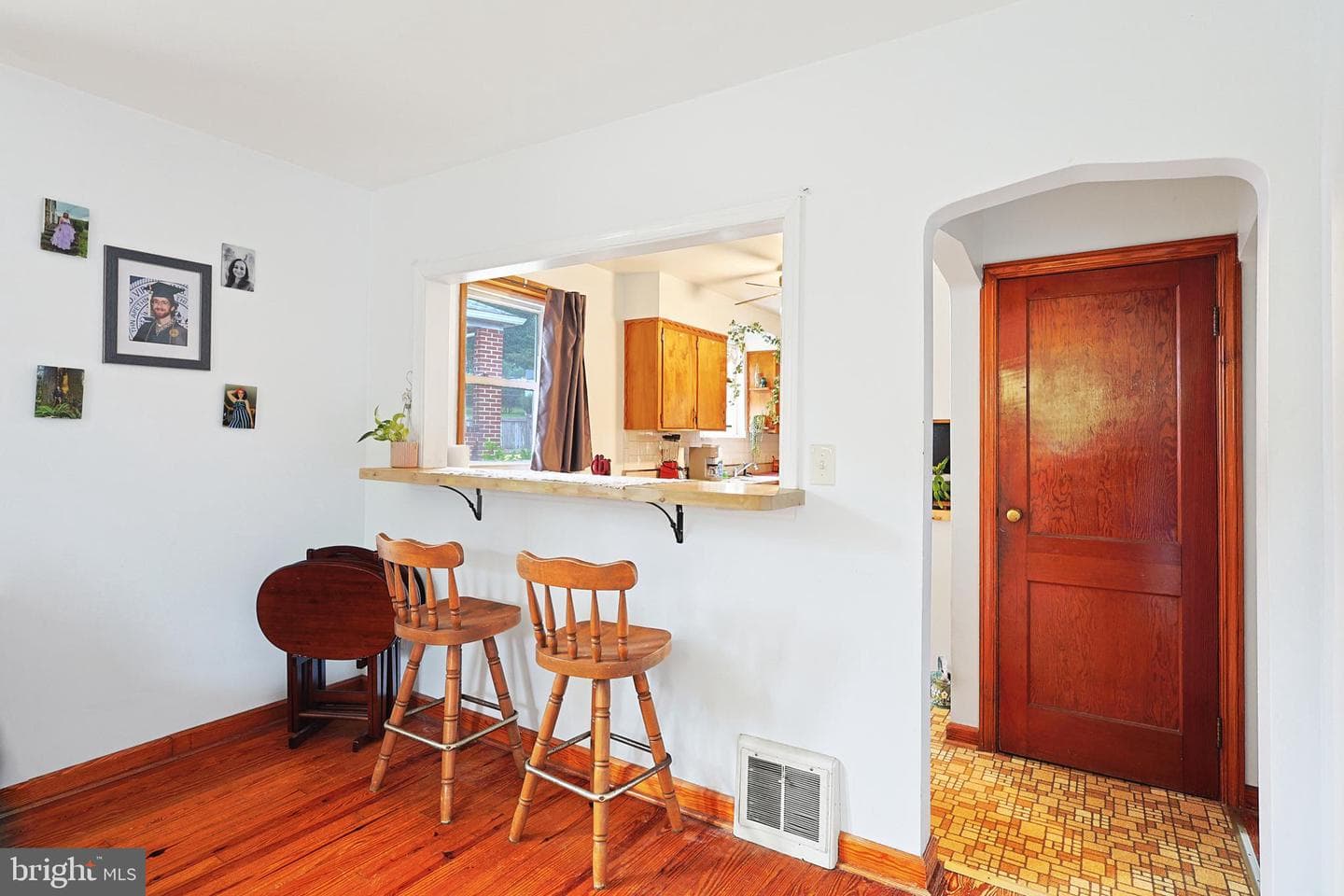 100 Braddock Road photo 5