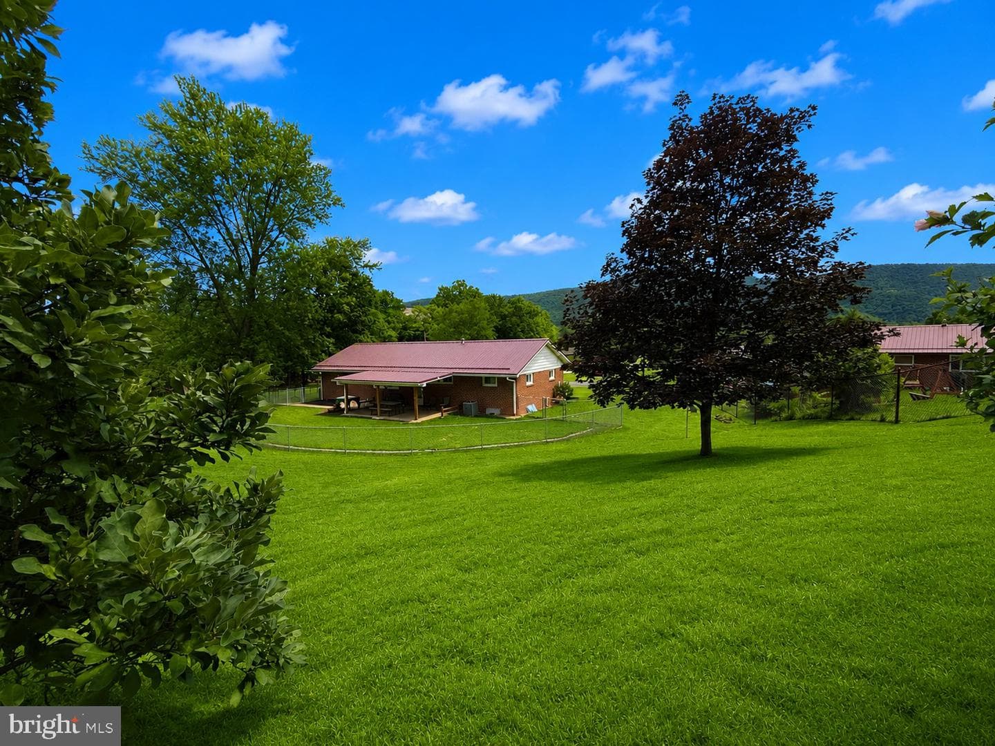 18613 Circle Drive photo 6