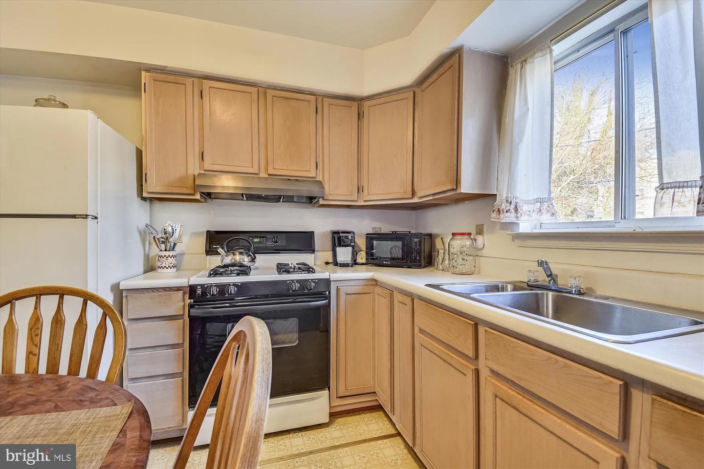 1105 N Central Avenue photo 9