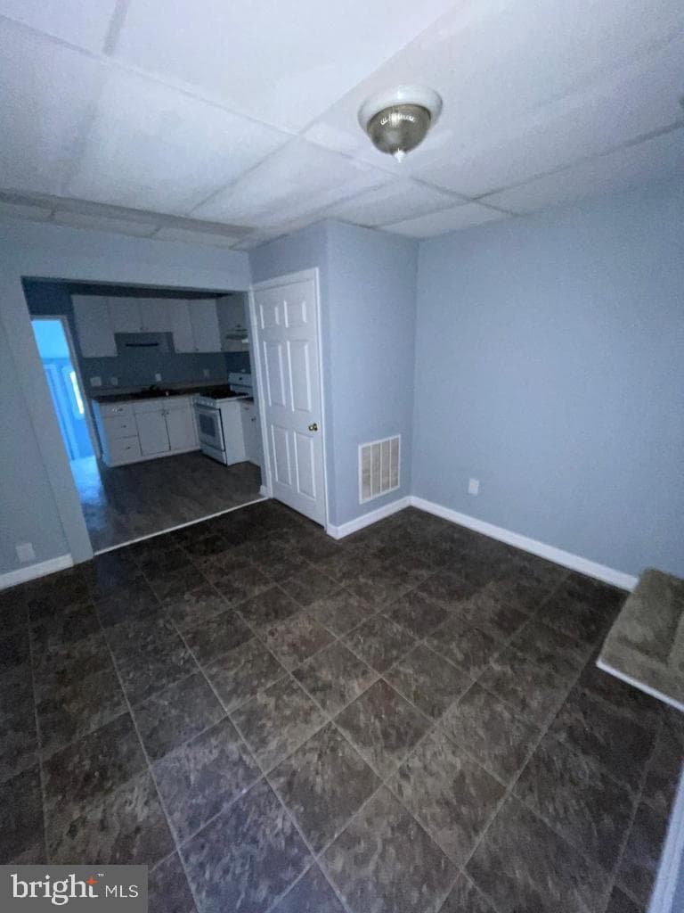 1014 N Warwick Avenue photo 2