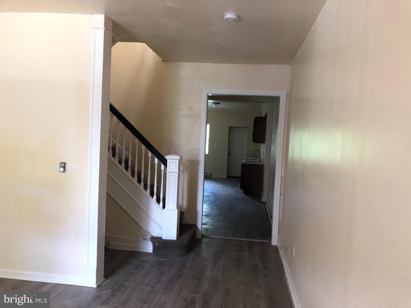 2816 Winchester Street photo 5