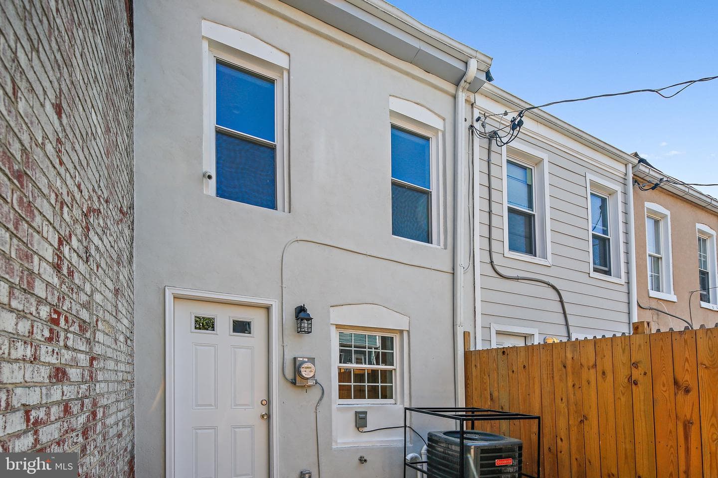 244 N Rose Street photo 13