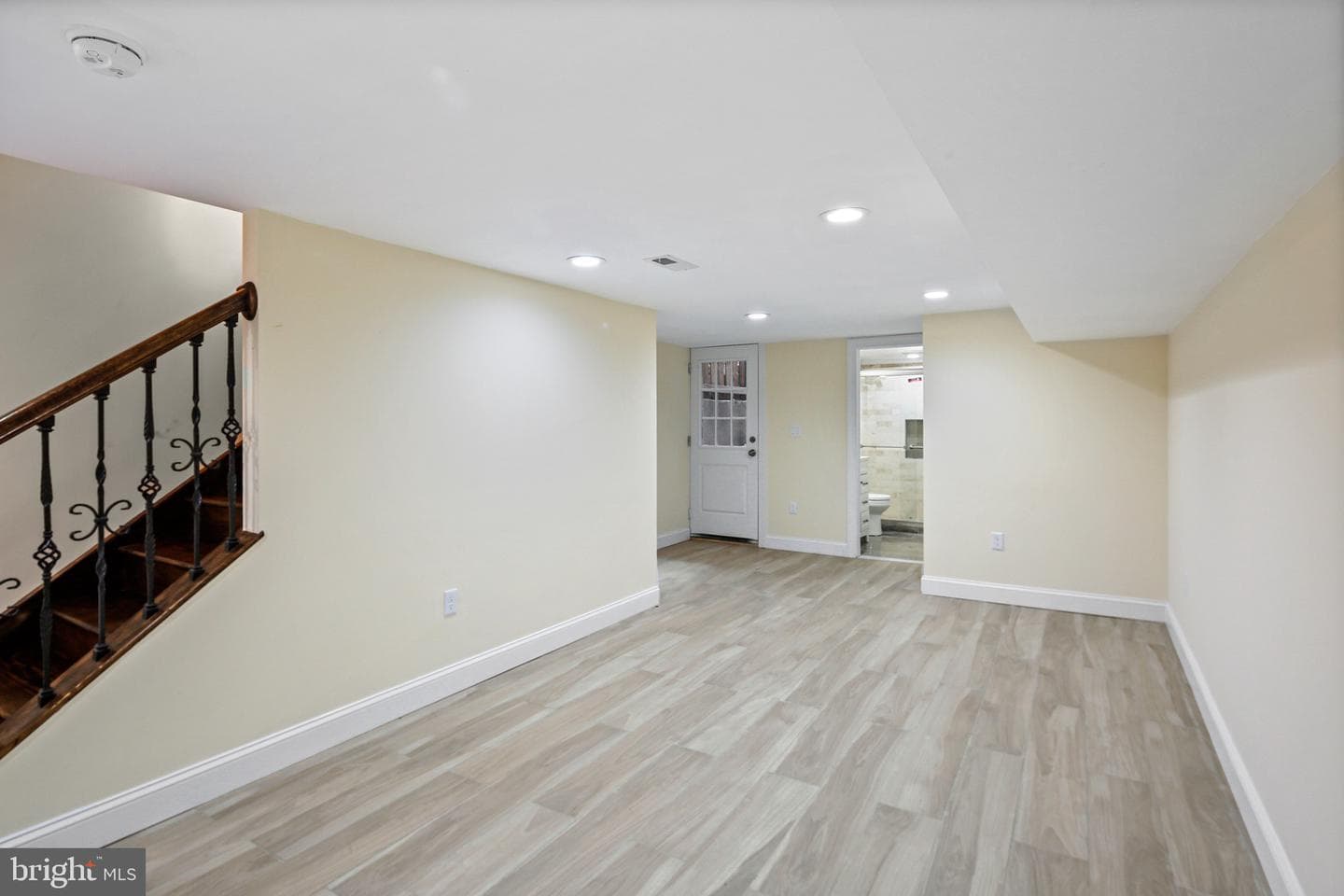 3321 E Baltimore Street photo 15