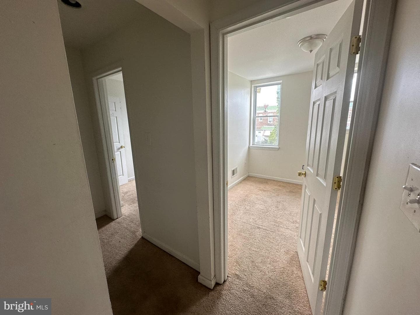 3416 Saint Ambrose Avenue photo 31