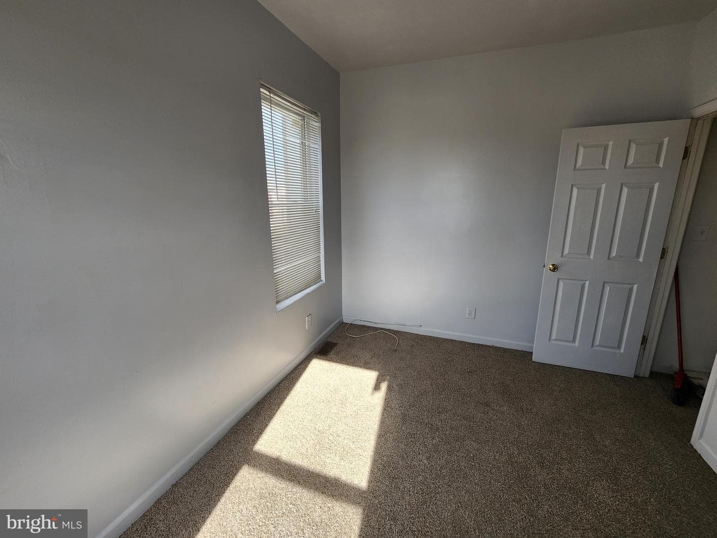 2431 Arunah Avenue photo 11
