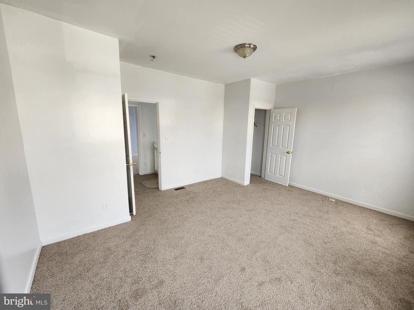 2431 Arunah Avenue photo 20