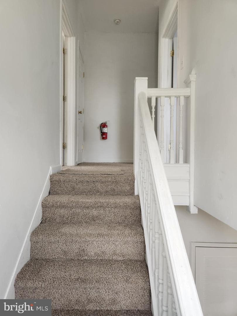 2431 Arunah Avenue photo 24