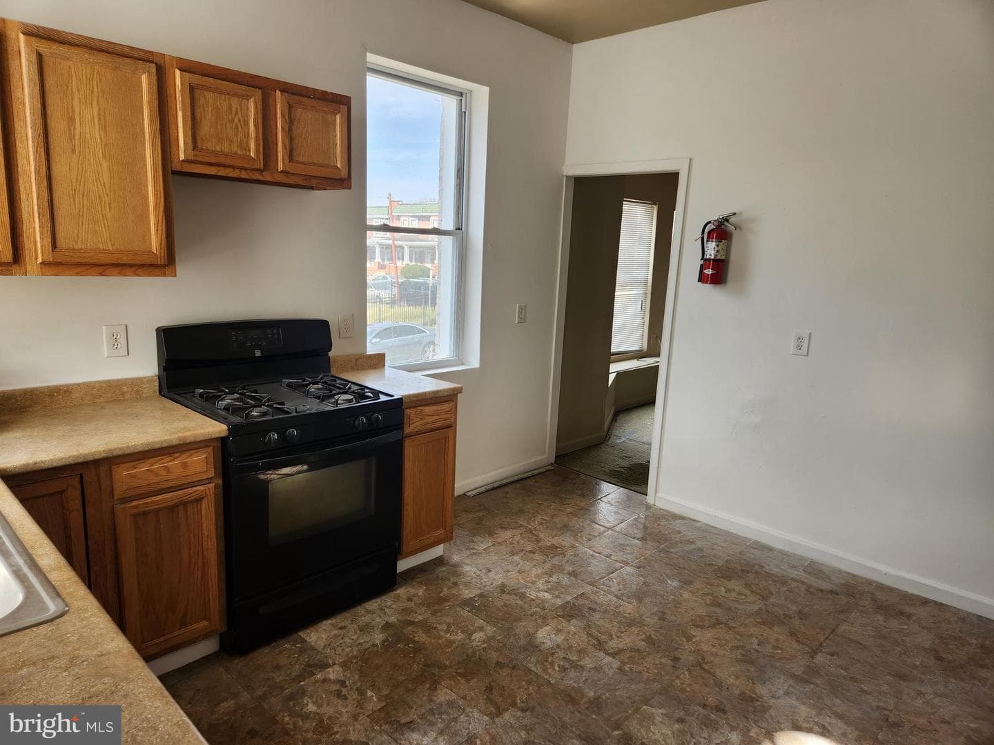 2431 Arunah Avenue photo 26