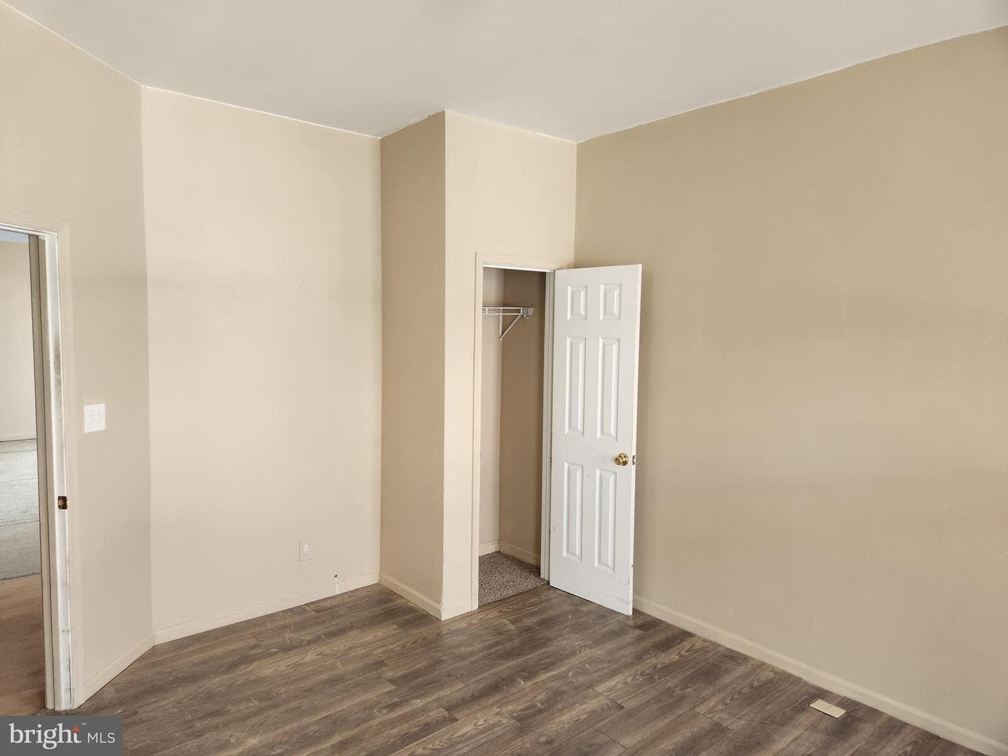 2431 Arunah Avenue photo 29