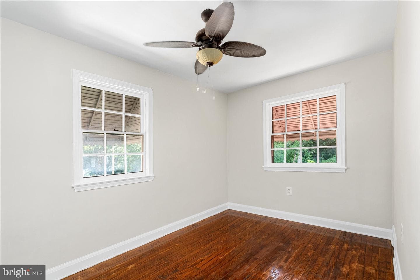 3919 Fairview Avenue photo 29