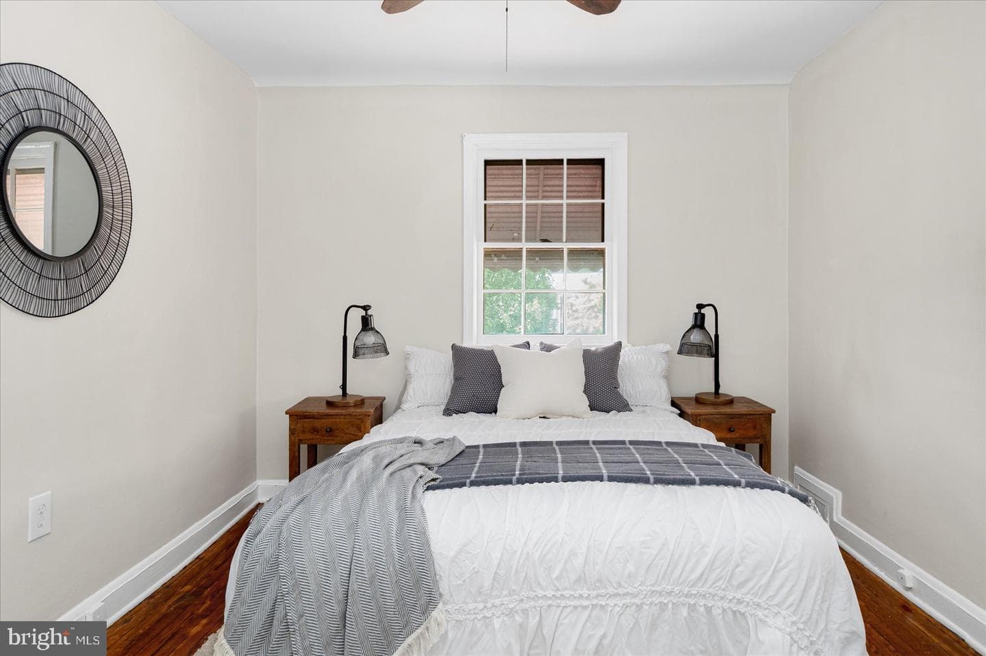 3919 Fairview Avenue photo 33