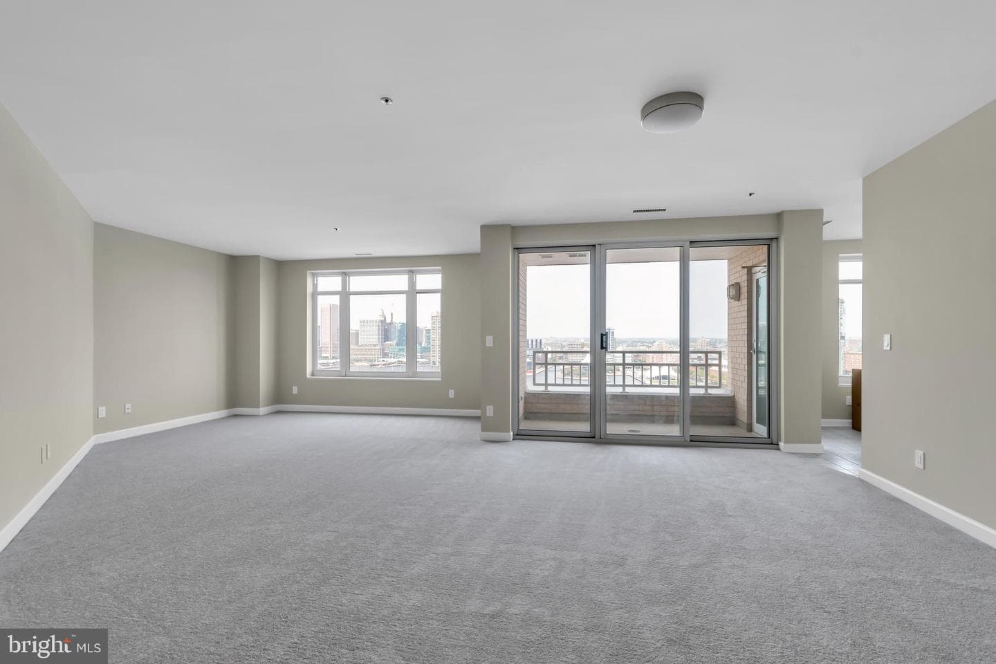 100 Harborview Drive #1709 photo 5