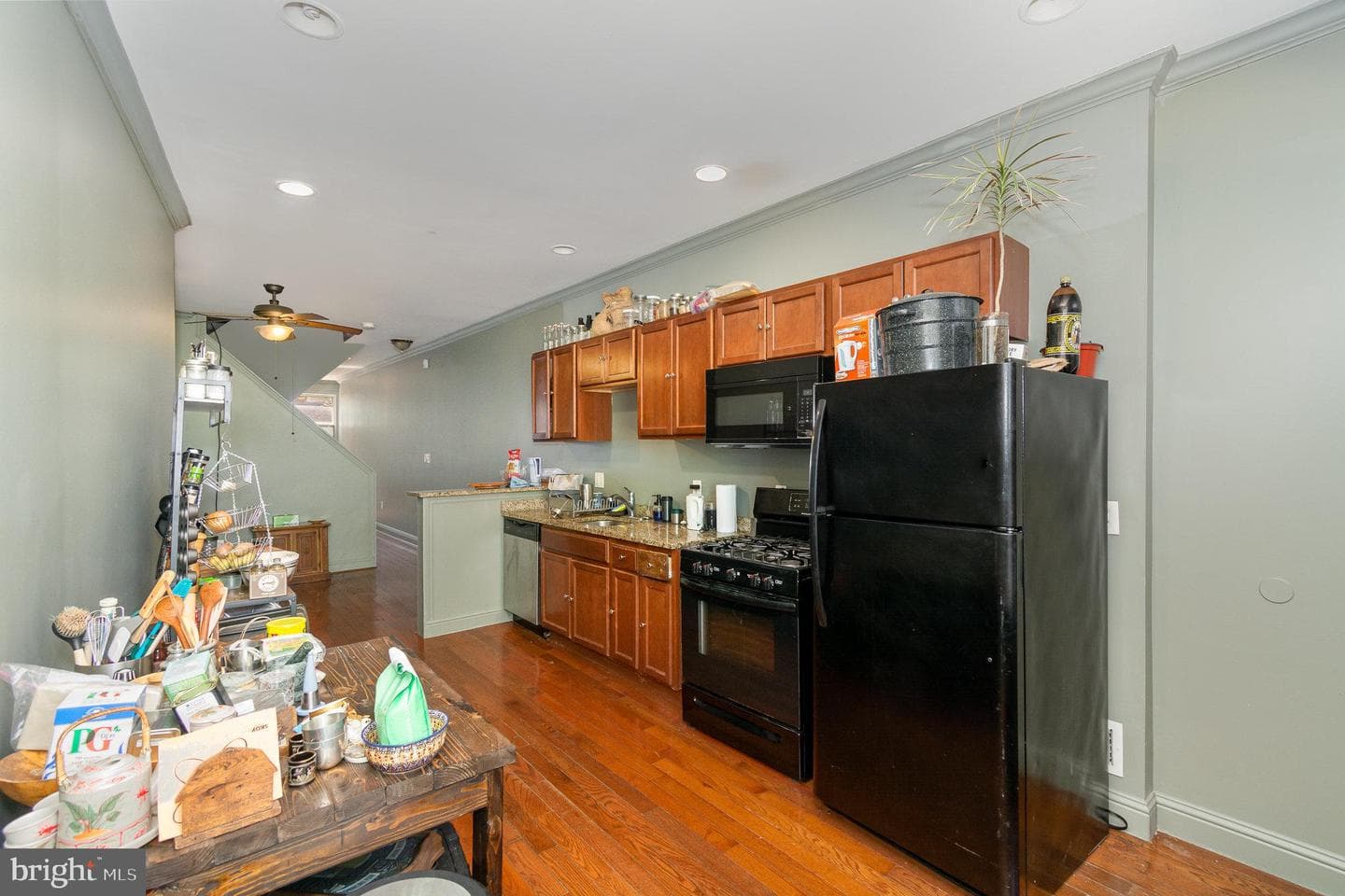 422 E Lorraine Avenue photo 7