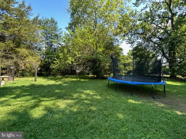 5520 Radecke Avenue photo 4