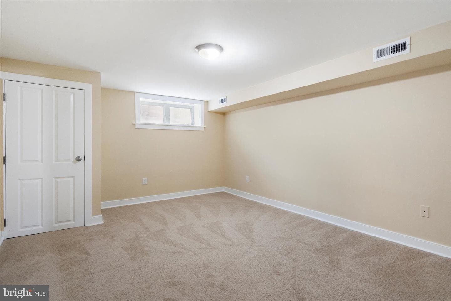 206 N Kenwood Avenue photo 27