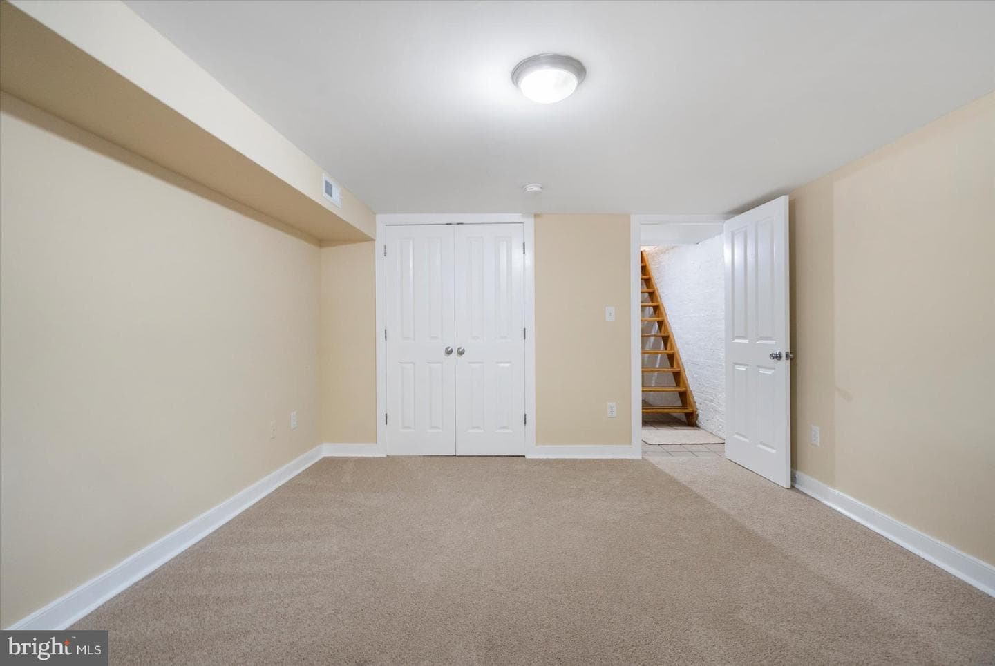 206 N Kenwood Avenue photo 29
