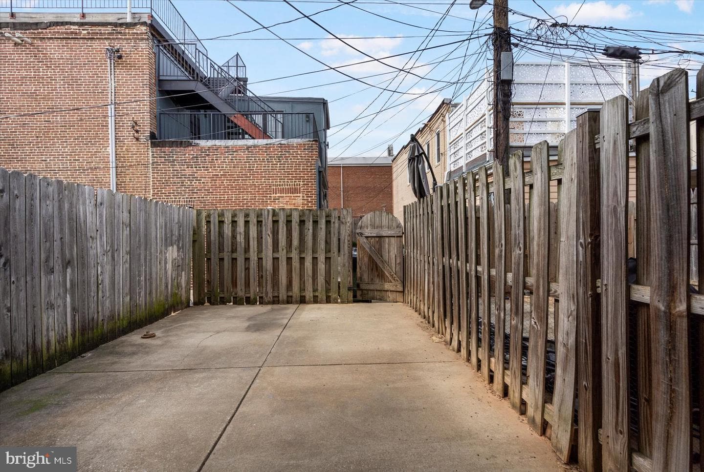 206 N Kenwood Avenue photo 38